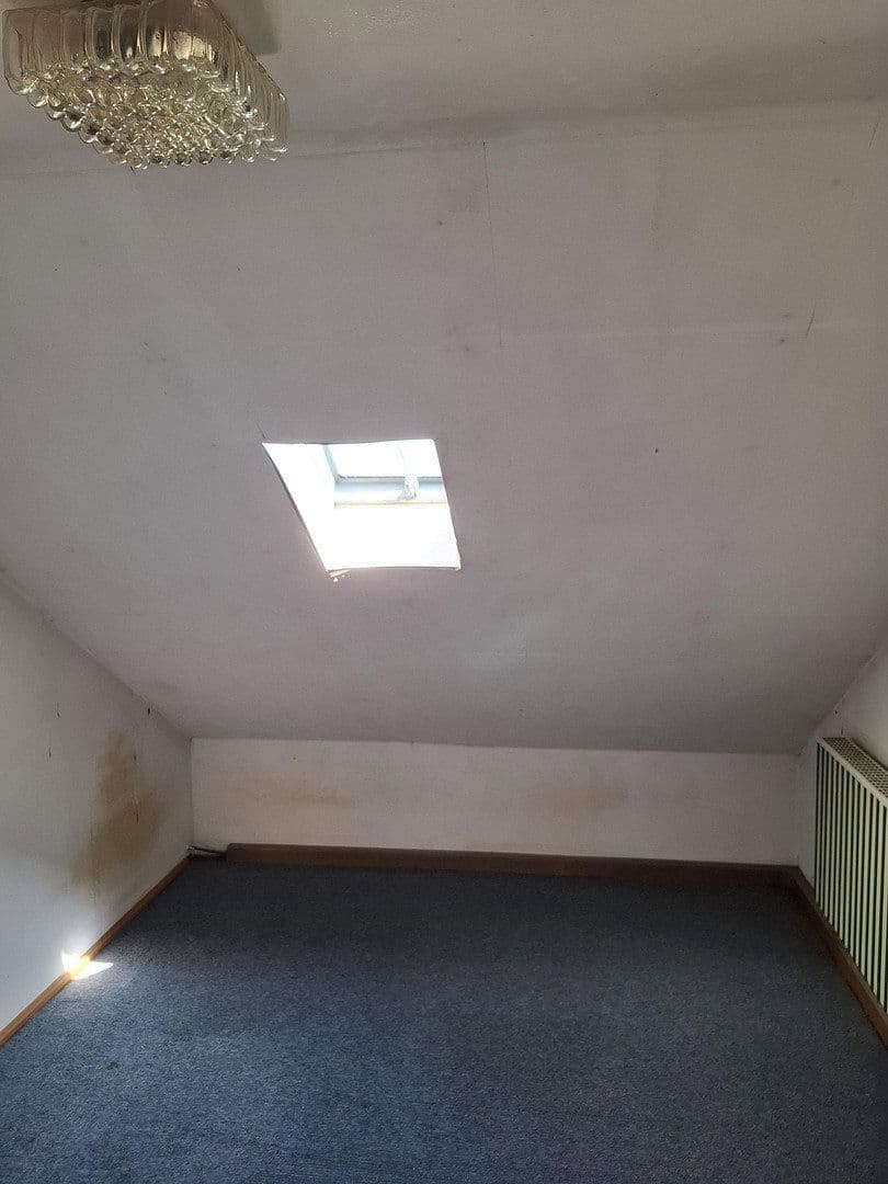 Predaj domu 170 m², pozemok 564 m², Eppelheim, Bádensko-Wurttembersko Predaj domu 170 m², pozemok 564 m², Eppelheim, Bádensko-Wurttembersko
