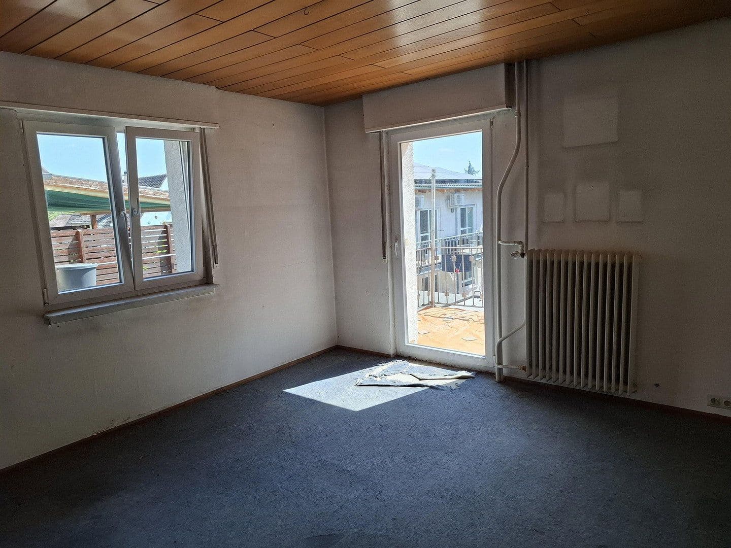 Predaj domu 170 m², pozemok 564 m², Eppelheim, Bádensko-Wurttembersko Predaj domu 170 m², pozemok 564 m², Eppelheim, Bádensko-Wurttembersko