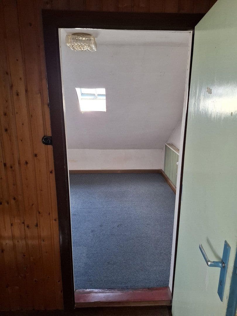 Predaj domu 170 m², pozemok 564 m², Eppelheim, Bádensko-Wurttembersko Predaj domu 170 m², pozemok 564 m², Eppelheim, Bádensko-Wurttembersko