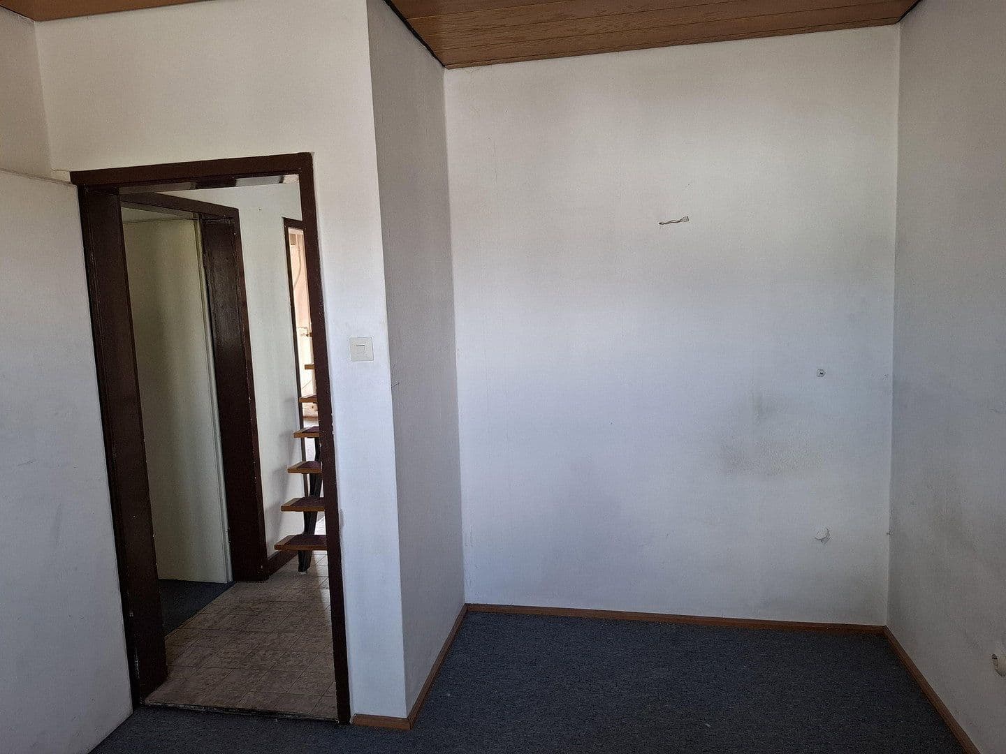 Predaj domu 170 m², pozemok 564 m², Eppelheim, Bádensko-Wurttembersko Predaj domu 170 m², pozemok 564 m², Eppelheim, Bádensko-Wurttembersko