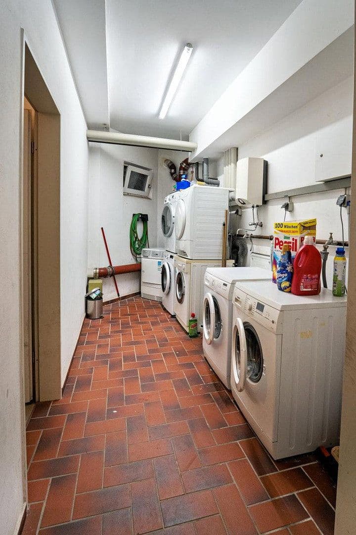 Predaj bytu 3-izbový 62 m², Essen, Severné Porýnie - Westfálsko Predaj bytu 3-izbový 62 m², Essen, Severné Porýnie - Westfálsko