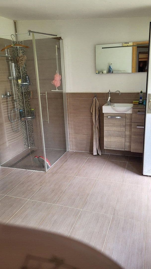 Predaj domu 180 m², pozemok 180 m², Georgenbeerg 8a, Naumburg (Saale), Sasko-Anhaltsko Predaj domu 180 m², pozemok 180 m², Georgenbeerg 8a, Naumburg (Saale), Sasko-Anhaltsko