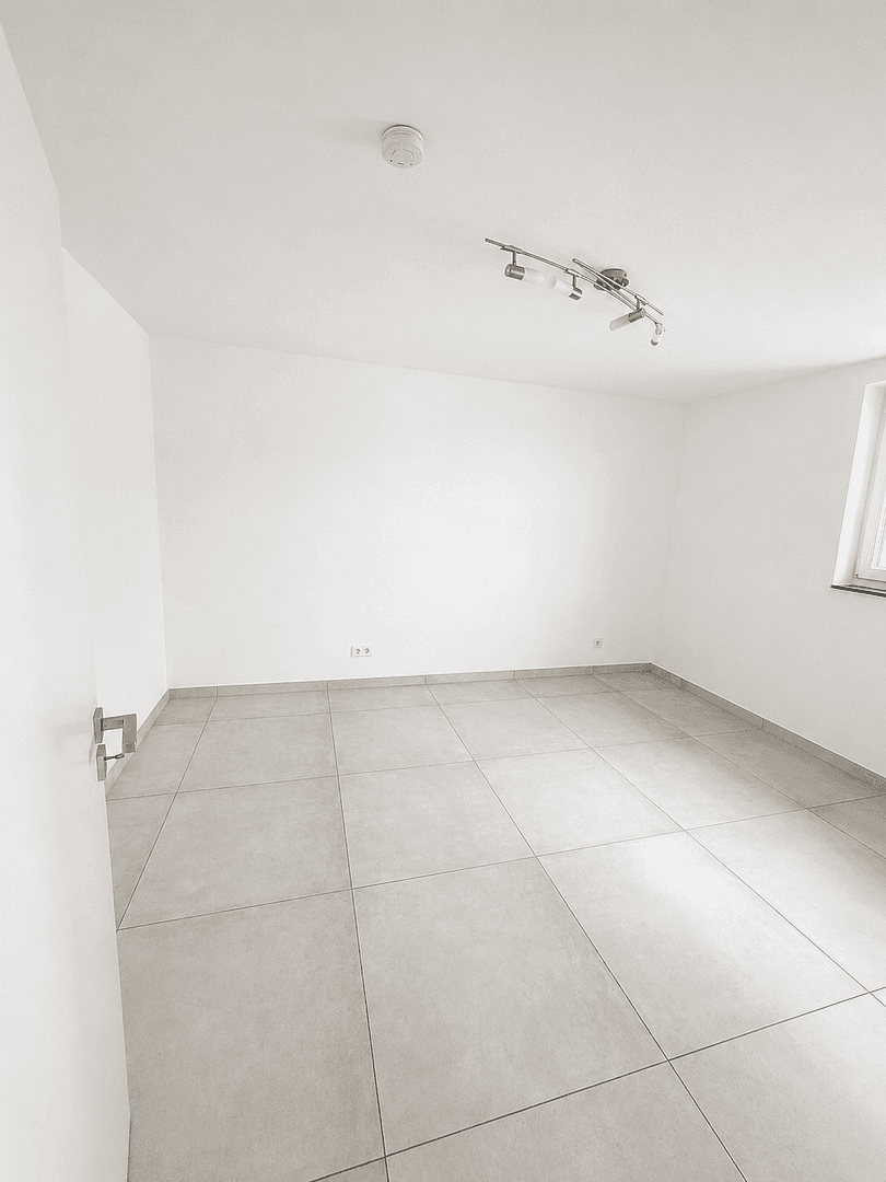 Prenájom bytu 2-izbový 75 m², Gäufelden, Bádensko-Wurttembersko Prenájom bytu 2-izbový 75 m², Gäufelden, Bádensko-Wurttembersko