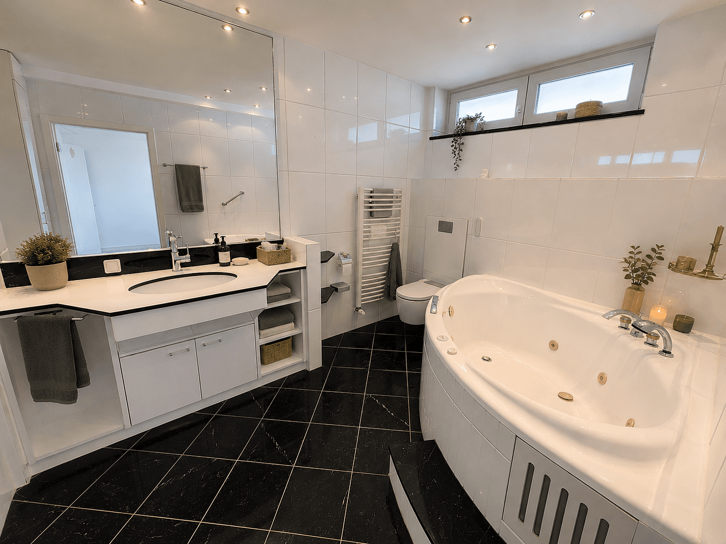 Predaj bytu 3-izbový 114 m², Kreuzstraße 84A, Bergrheinfeld, Bavorsko Predaj bytu 3-izbový 114 m², Kreuzstraße 84A, Bergrheinfeld, Bavorsko