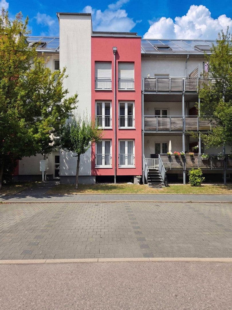 Predaj bytu 2-izbový 70 m², Julie-Pöhler-Straße 8, Crailsheim, Bádensko-Wurttembersko Predaj bytu 2-izbový 70 m², Julie-Pöhler-Straße 8, Crailsheim, Bádensko-Wurttembersko