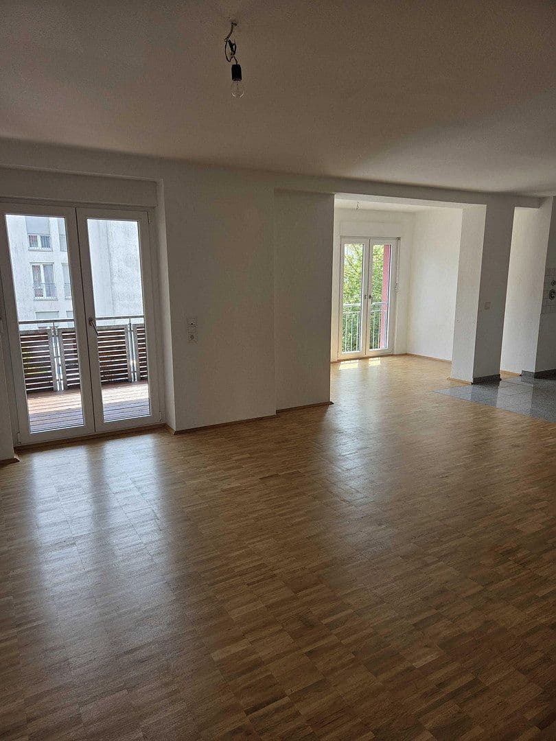 Predaj bytu 2-izbový 70 m², Julie-Pöhler-Straße 8, Crailsheim, Bádensko-Wurttembersko Predaj bytu 2-izbový 70 m², Julie-Pöhler-Straße 8, Crailsheim, Bádensko-Wurttembersko