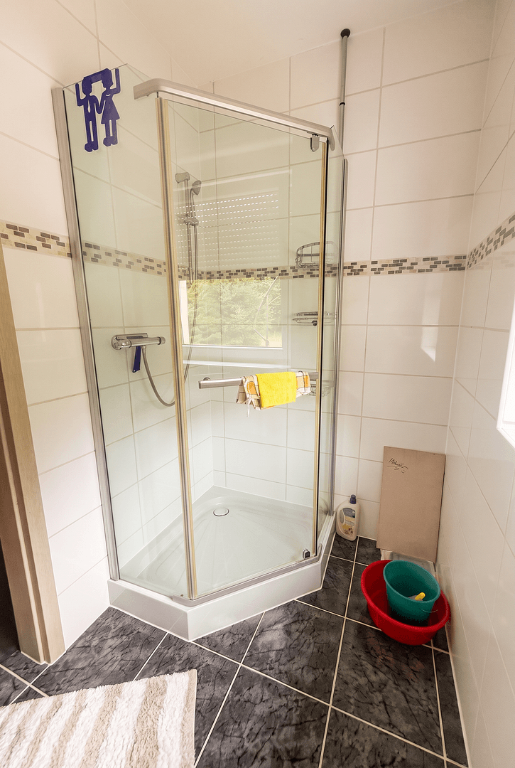 Predaj domu 140 m², pozemok 3.683 m², Colditzer Landstr. 7 + 9, Grimma, Sasko Predaj domu 140 m², pozemok 3.683 m², Colditzer Landstr. 7 + 9, Grimma, Sasko