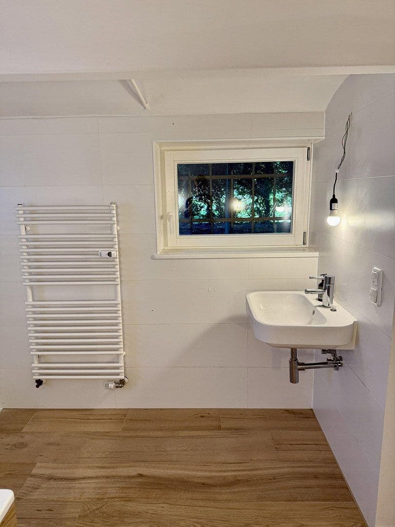 Prenájom kancelárie 130 m², Bernauer Chaussee 48, Wandlitz, Brandenbursko Prenájom kancelárie 130 m², Bernauer Chaussee 48, Wandlitz, Brandenbursko