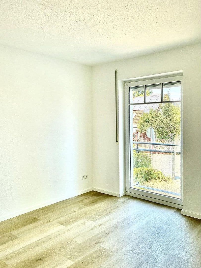 Prenájom bytu 3-izbový 98 m², Neu-Anspach, Hesensko Prenájom bytu 3-izbový 98 m², Neu-Anspach, Hesensko