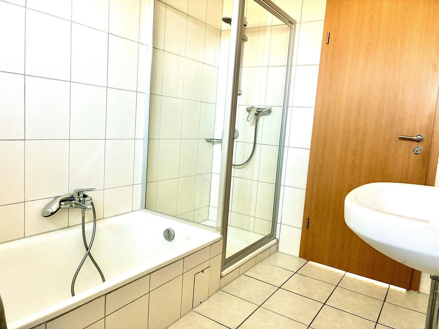 Prenájom bytu 3-izbový 98 m², Neu-Anspach, Hesensko Prenájom bytu 3-izbový 98 m², Neu-Anspach, Hesensko