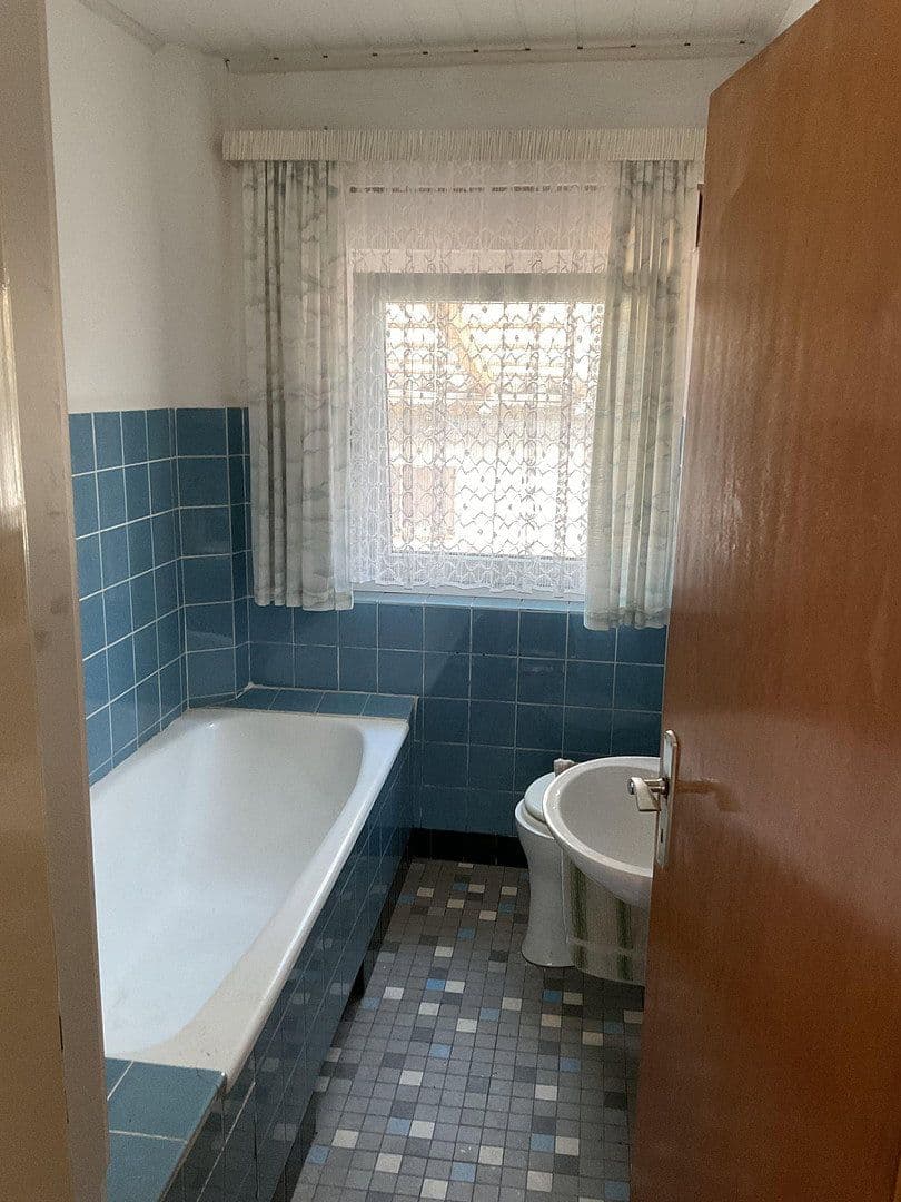 Predaj domu 120 m², pozemok 678 m², Algermissen, Dolné Sasko Predaj domu 120 m², pozemok 678 m², Algermissen, Dolné Sasko