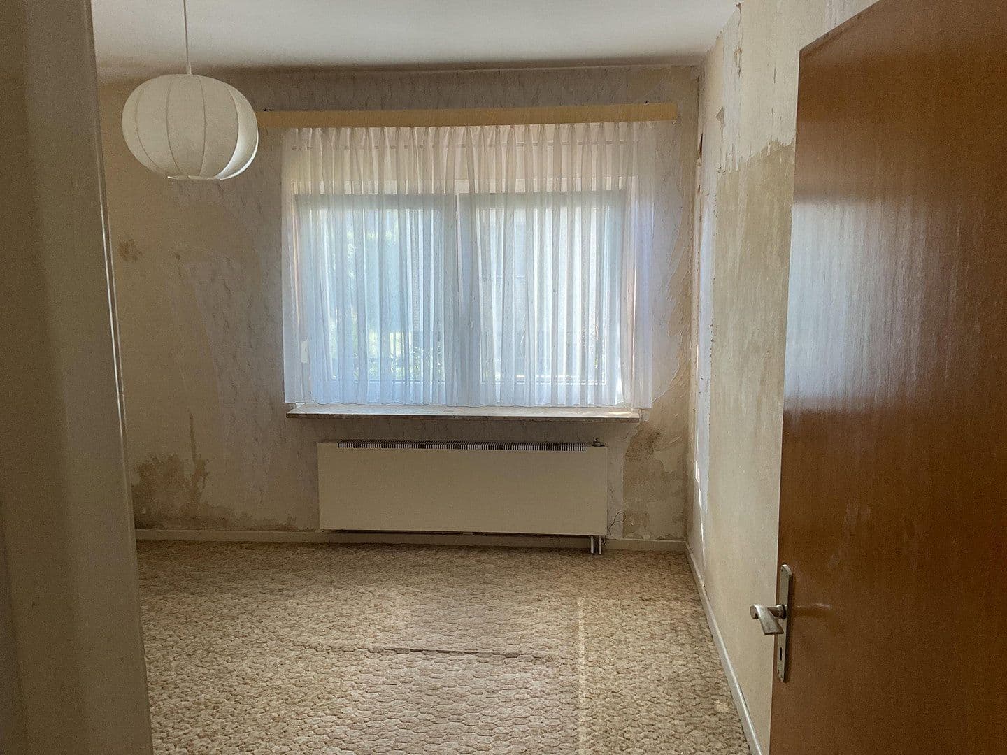 Predaj domu 120 m², pozemok 678 m², Algermissen, Dolné Sasko Predaj domu 120 m², pozemok 678 m², Algermissen, Dolné Sasko