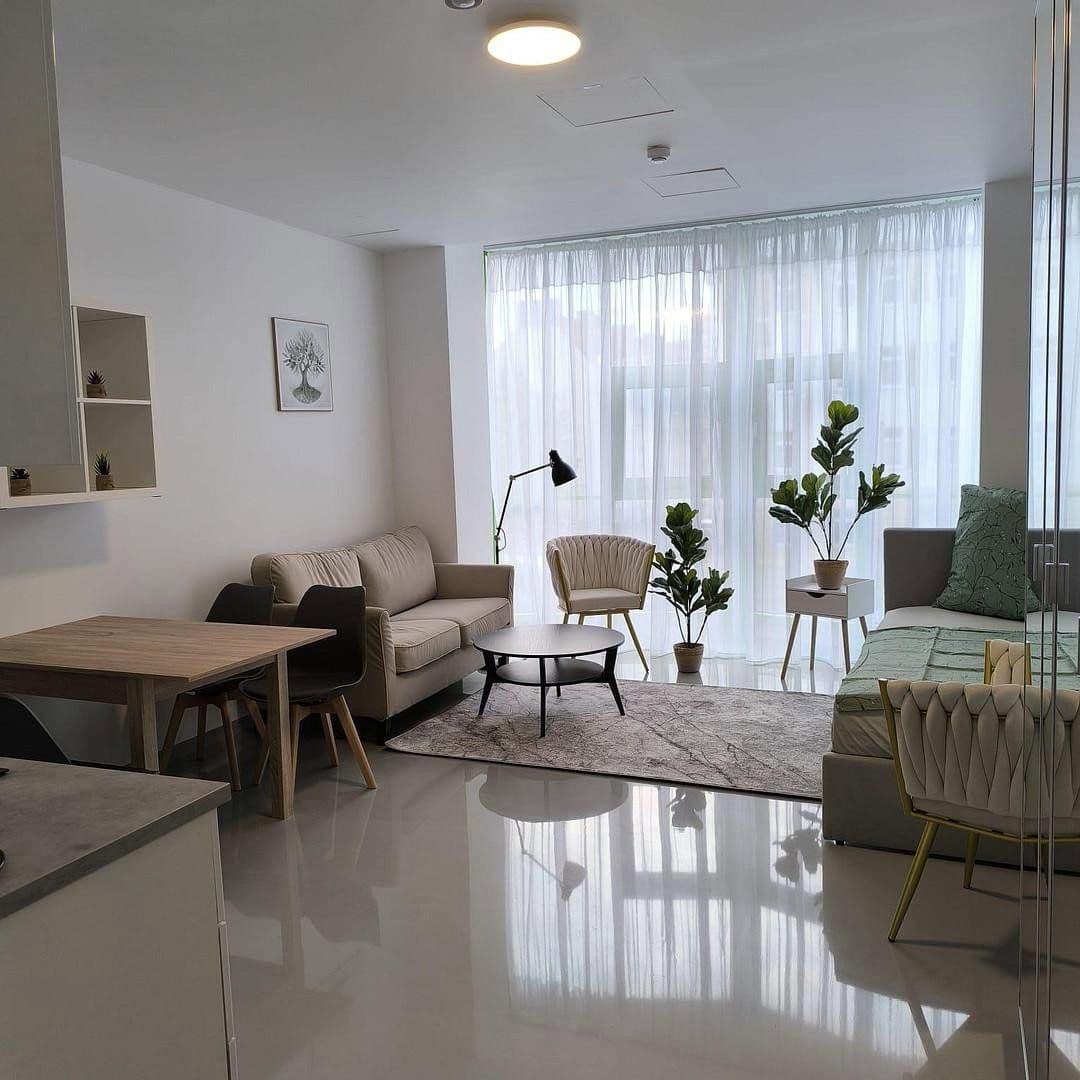 Predaj domu 7.193 m², pozemok 3.026 m², Landsberger Str 16, Halle, Sasko-Anhaltsko Predaj domu 7.193 m², pozemok 3.026 m², Landsberger Str 16, Halle, Sasko-Anhaltsko