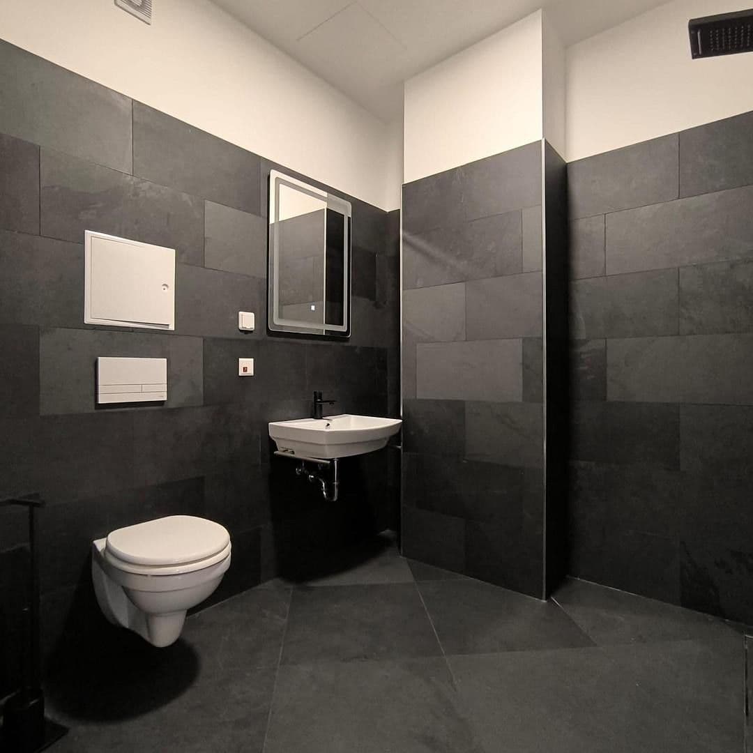 Predaj domu 7.193 m², pozemok 3.026 m², Landsberger Str 16, Halle, Sasko-Anhaltsko Predaj domu 7.193 m², pozemok 3.026 m², Landsberger Str 16, Halle, Sasko-Anhaltsko