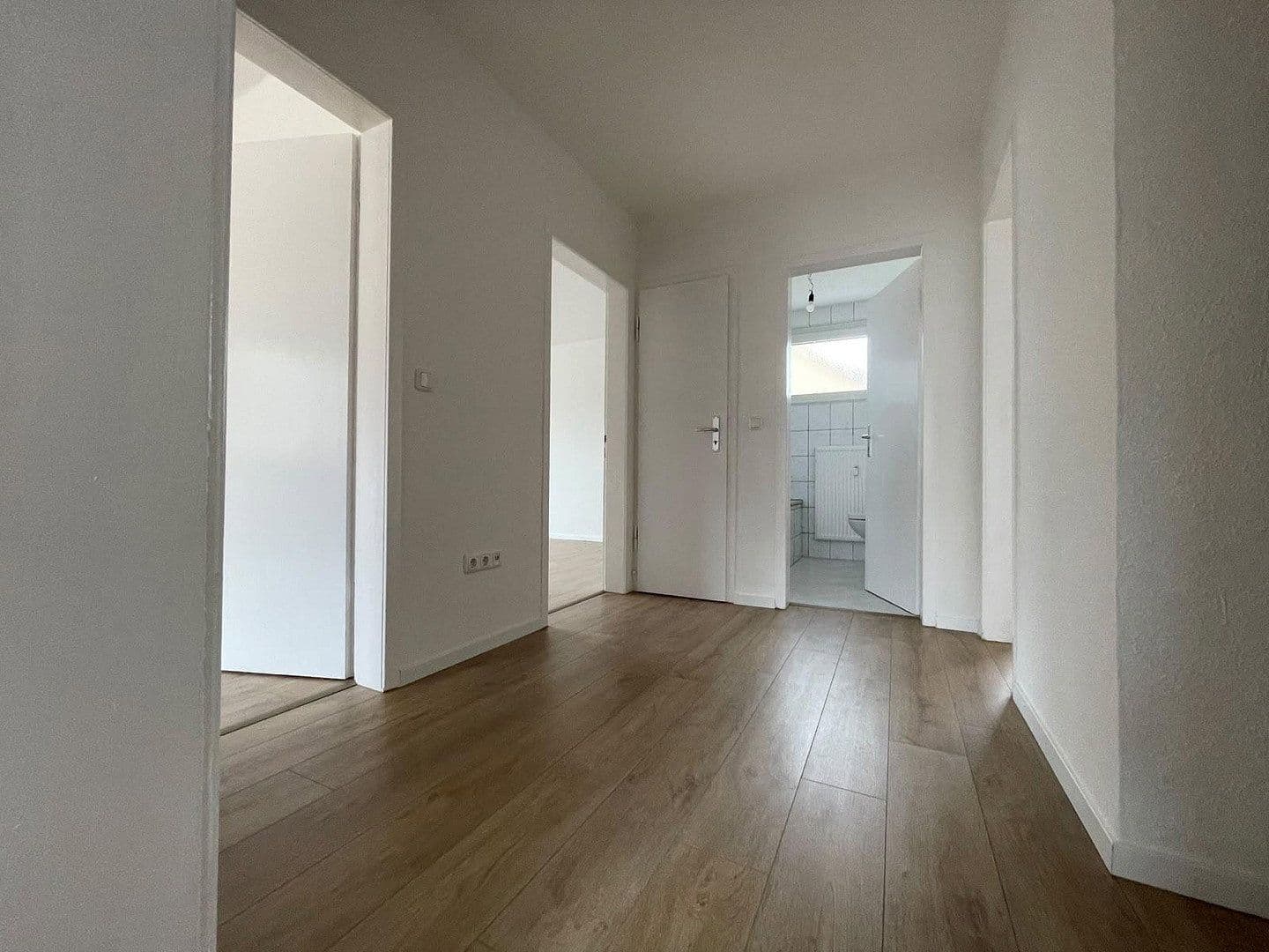 Prenájom bytu 3-izbový 62 m², Vestische Str. 101, Oberhausen, Severné Porýnie - Westfálsko Prenájom bytu 3-izbový 62 m², Vestische Str. 101, Oberhausen, Severné Porýnie - Westfálsko