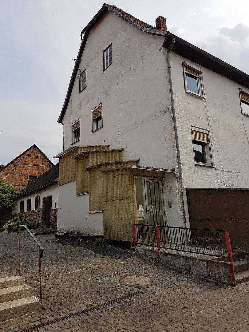 Prenájom domu 120 m², pozemok 151 m², Hauptstr. 18, Hofgeismar, Hesensko Prenájom domu 120 m², pozemok 151 m², Hauptstr. 18, Hofgeismar, Hesensko