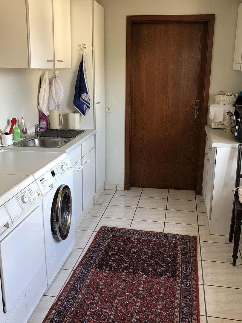Predaj bytu 5-izbový 160 m², Rottenburg am Neckar, Bádensko-Wurttembersko Predaj bytu 5-izbový 160 m², Rottenburg am Neckar, Bádensko-Wurttembersko