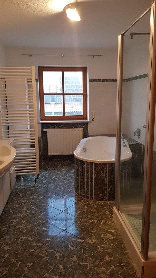 Predaj bytu 4-izbový 160 m², Tannenweg 8, Bad Griesbach i.Rottal, Bavorsko Predaj bytu 4-izbový 160 m², Tannenweg 8, Bad Griesbach i.Rottal, Bavorsko