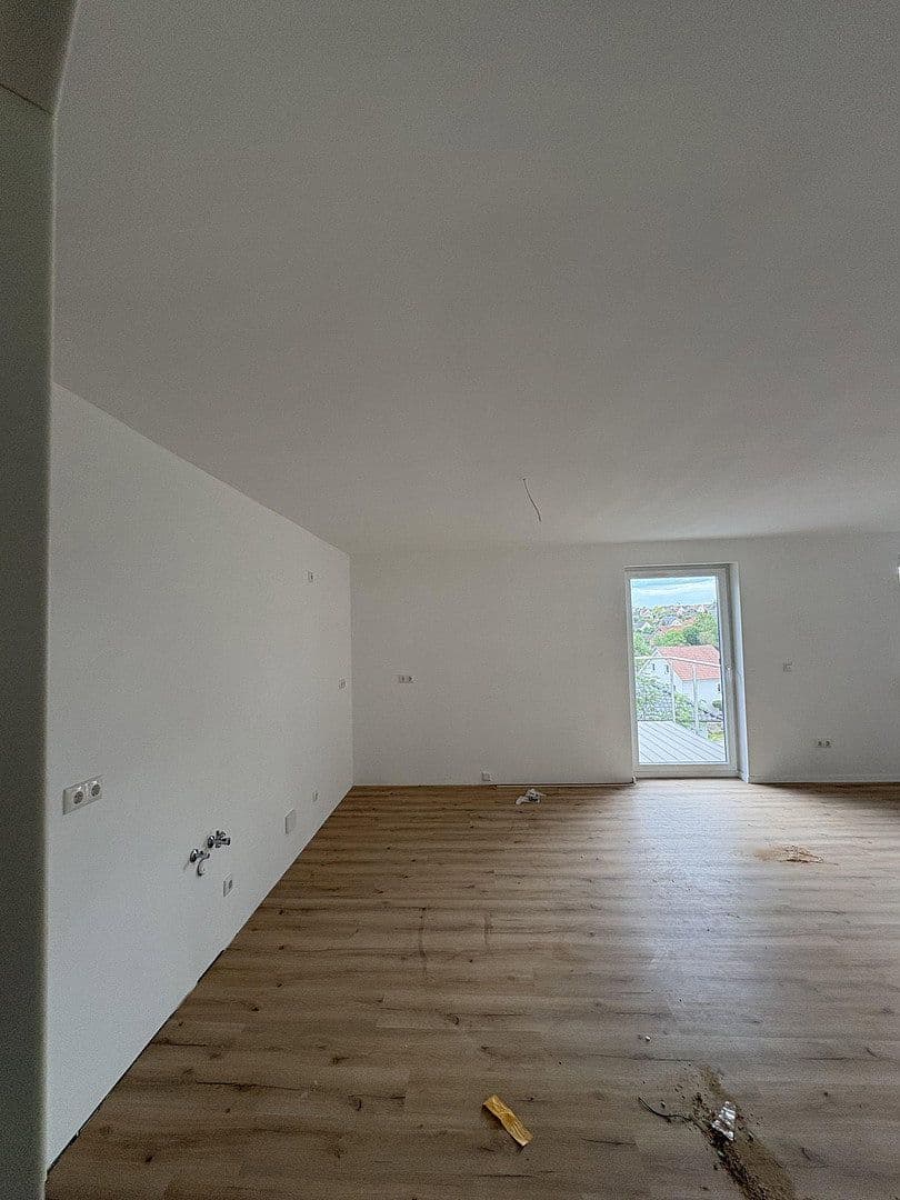 Prenájom bytu 3-izbový 74 m², Brombeerweg 9, Porta Westfalica, Severné Porýnie - Westfálsko Prenájom bytu 3-izbový 74 m², Brombeerweg 9, Porta Westfalica, Severné Porýnie - Westfálsko