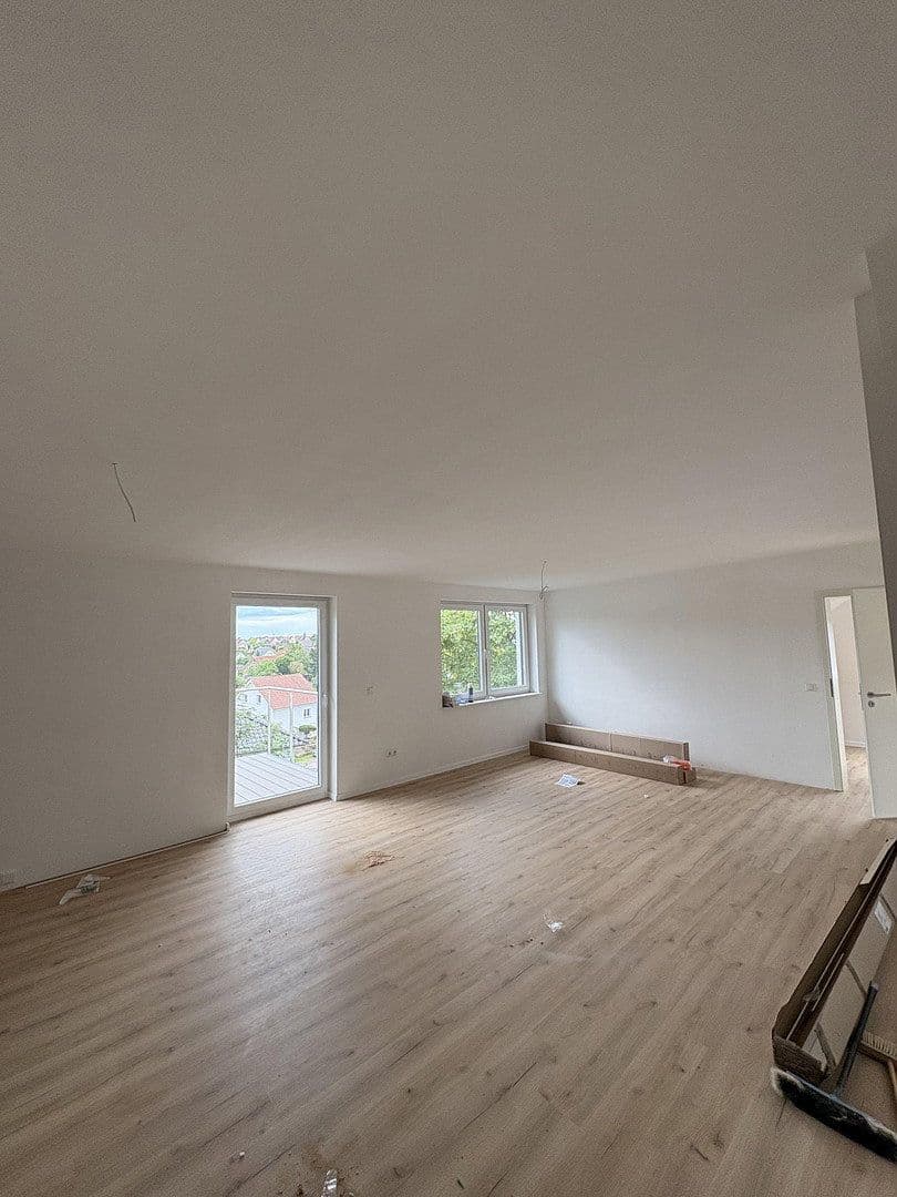 Prenájom bytu 3-izbový 74 m², Brombeerweg 9, Porta Westfalica, Severné Porýnie - Westfálsko Prenájom bytu 3-izbový 74 m², Brombeerweg 9, Porta Westfalica, Severné Porýnie - Westfálsko