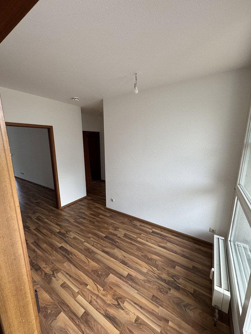 Prenájom bytu 3-izbový 82 m², Badstr. 2, Pfullingen, Bádensko-Wurttembersko Prenájom bytu 3-izbový 82 m², Badstr. 2, Pfullingen, Bádensko-Wurttembersko