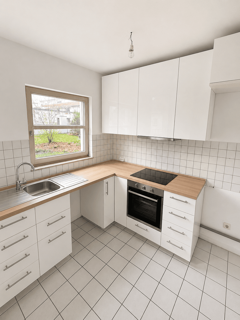 Prenájom bytu 3-izbový 82 m², Badstr. 2, Pfullingen, Bádensko-Wurttembersko Prenájom bytu 3-izbový 82 m², Badstr. 2, Pfullingen, Bádensko-Wurttembersko