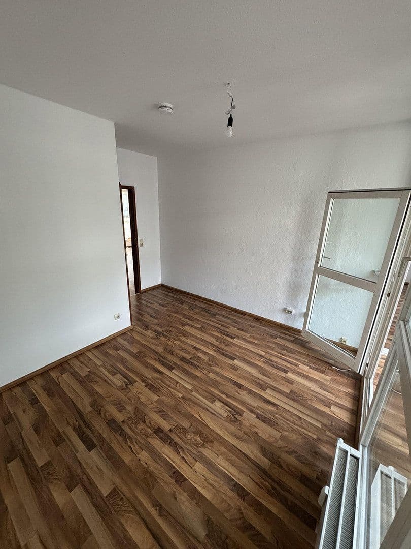 Prenájom bytu 3-izbový 82 m², Badstr. 2, Pfullingen, Bádensko-Wurttembersko Prenájom bytu 3-izbový 82 m², Badstr. 2, Pfullingen, Bádensko-Wurttembersko