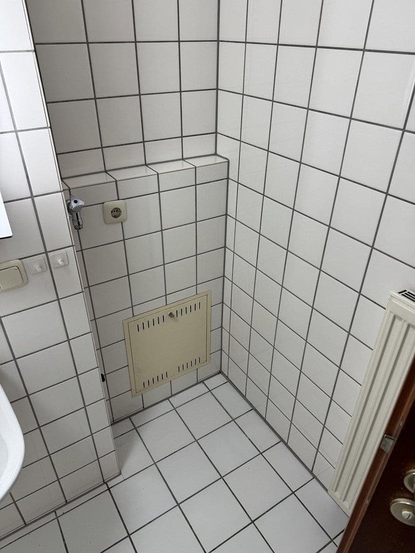 Prenájom bytu 3-izbový 82 m², Badstr. 2, Pfullingen, Bádensko-Wurttembersko Prenájom bytu 3-izbový 82 m², Badstr. 2, Pfullingen, Bádensko-Wurttembersko
