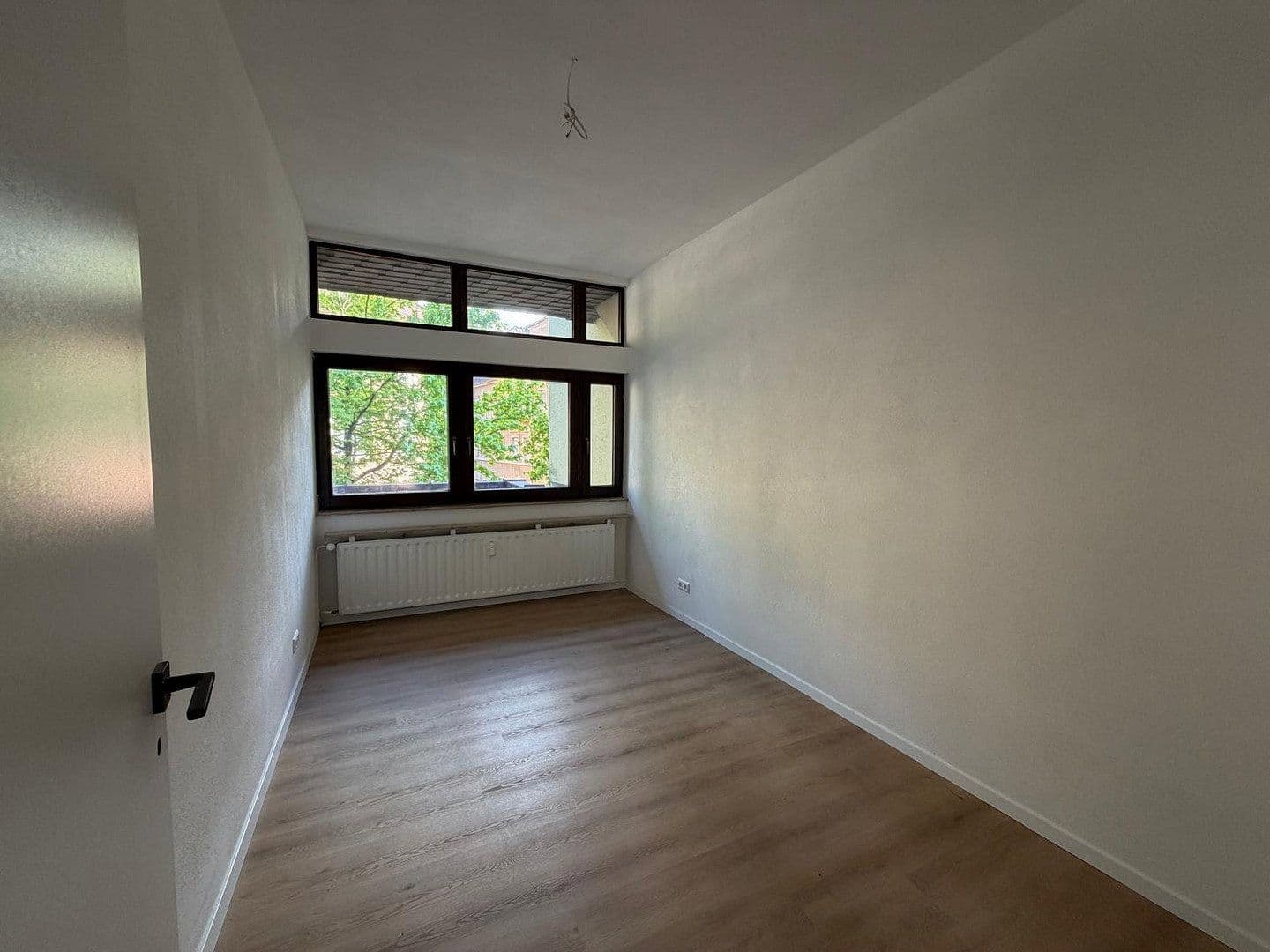 Prenájom bytu 6-izbový 108 m², Westliche Karl-Friedrich-Straße 344, Pforzheim, Bádensko-Wurttembersko Prenájom bytu 6-izbový 108 m², Westliche Karl-Friedrich-Straße 344, Pforzheim, Bádensko-Wurttembersko