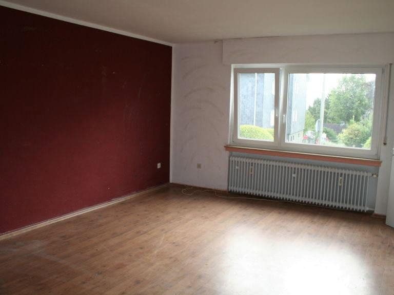 Prenájom bytu 4-izbový 103 m², Reinshagener Str. 106, Remscheid, Severné Porýnie - Westfálsko Prenájom bytu 4-izbový 103 m², Reinshagener Str. 106, Remscheid, Severné Porýnie - Westfálsko