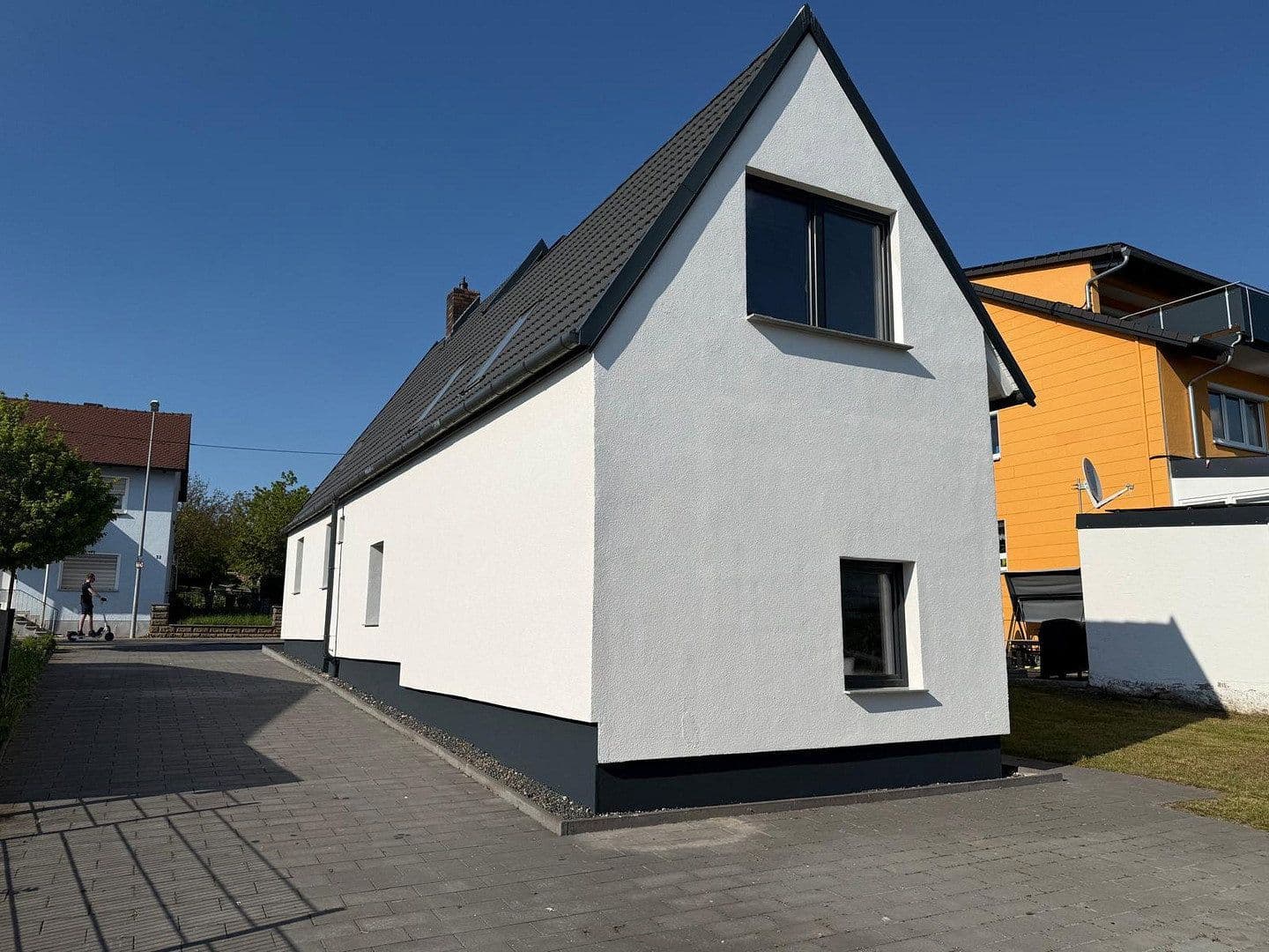 Prenájom domu 123 m², pozemok 600 m², Lonnerstadt, Bavorsko Prenájom domu 123 m², pozemok 600 m², Lonnerstadt, Bavorsko