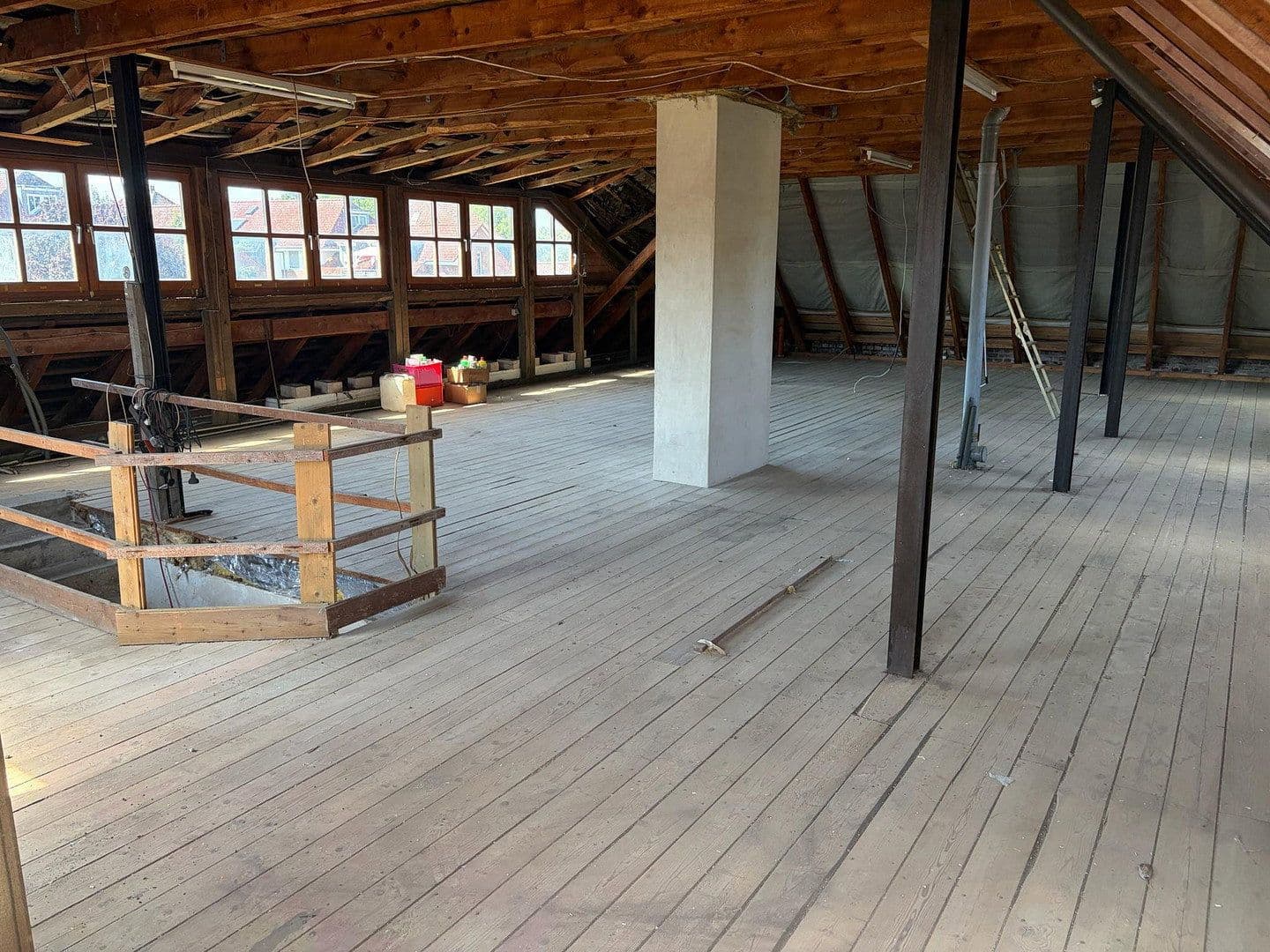 Predaj domu 143 m², pozemok 779 m², Nienburg/Weser, Dolné Sasko Predaj domu 143 m², pozemok 779 m², Nienburg/Weser, Dolné Sasko