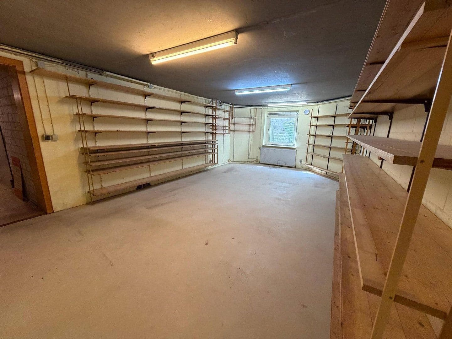 Predaj domu 143 m², pozemok 779 m², Nienburg/Weser, Dolné Sasko Predaj domu 143 m², pozemok 779 m², Nienburg/Weser, Dolné Sasko