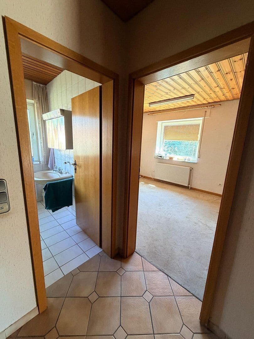 Predaj domu 143 m², pozemok 779 m², Nienburg/Weser, Dolné Sasko Predaj domu 143 m², pozemok 779 m², Nienburg/Weser, Dolné Sasko