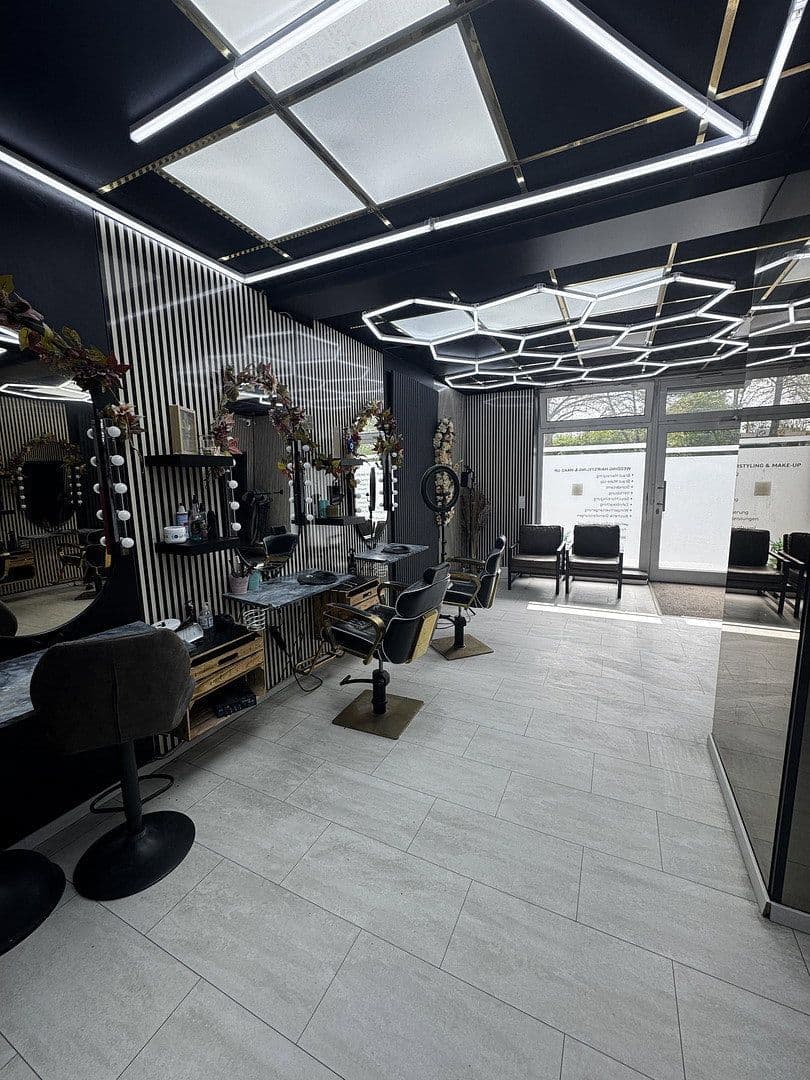 Predaj domu 399 m², pozemok 419 m², Essen, Severné Porýnie - Westfálsko Predaj domu 399 m², pozemok 419 m², Essen, Severné Porýnie - Westfálsko