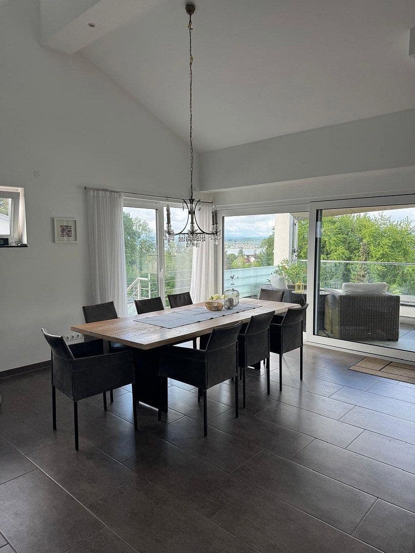 Predaj domu 209 m², pozemok 400 m², Überlingen, Bádensko-Wurttembersko Predaj domu 209 m², pozemok 400 m², Überlingen, Bádensko-Wurttembersko