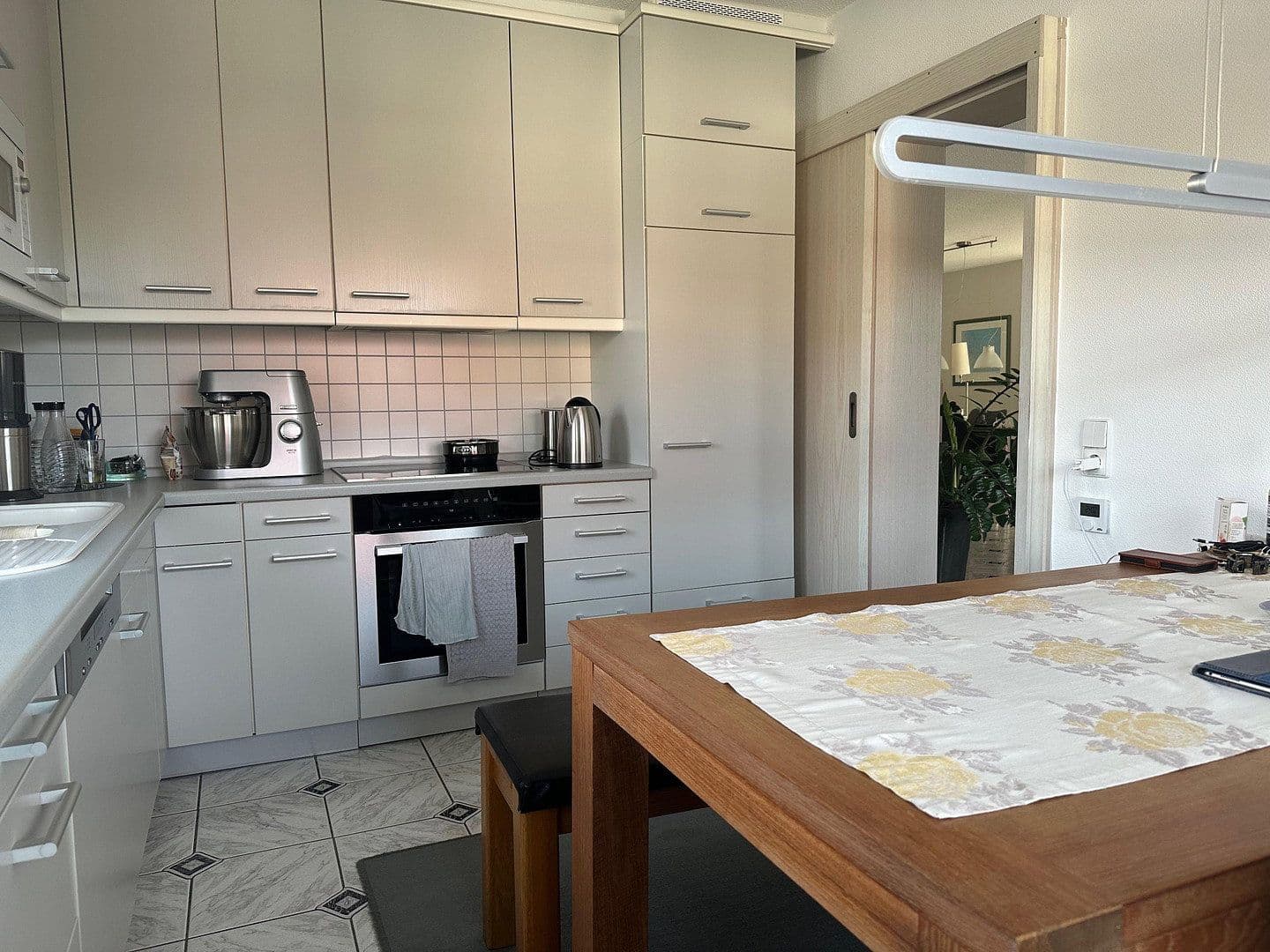 Predaj domu 231 m², pozemok 661 m², Karlsruhe, Bádensko-Wurttembersko Predaj domu 231 m², pozemok 661 m², Karlsruhe, Bádensko-Wurttembersko