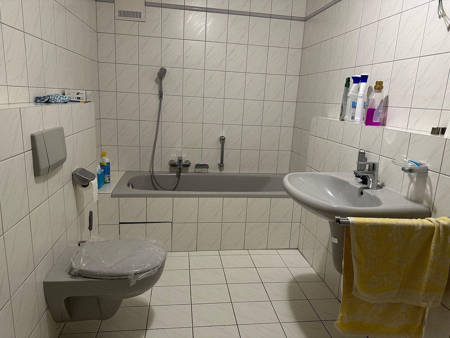 Predaj domu 231 m², pozemok 661 m², Karlsruhe, Bádensko-Wurttembersko Predaj domu 231 m², pozemok 661 m², Karlsruhe, Bádensko-Wurttembersko