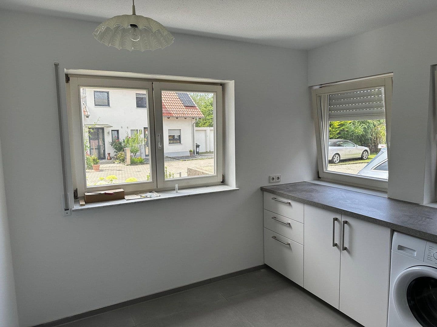Predaj domu 231 m², pozemok 661 m², Karlsruhe, Bádensko-Wurttembersko Predaj domu 231 m², pozemok 661 m², Karlsruhe, Bádensko-Wurttembersko