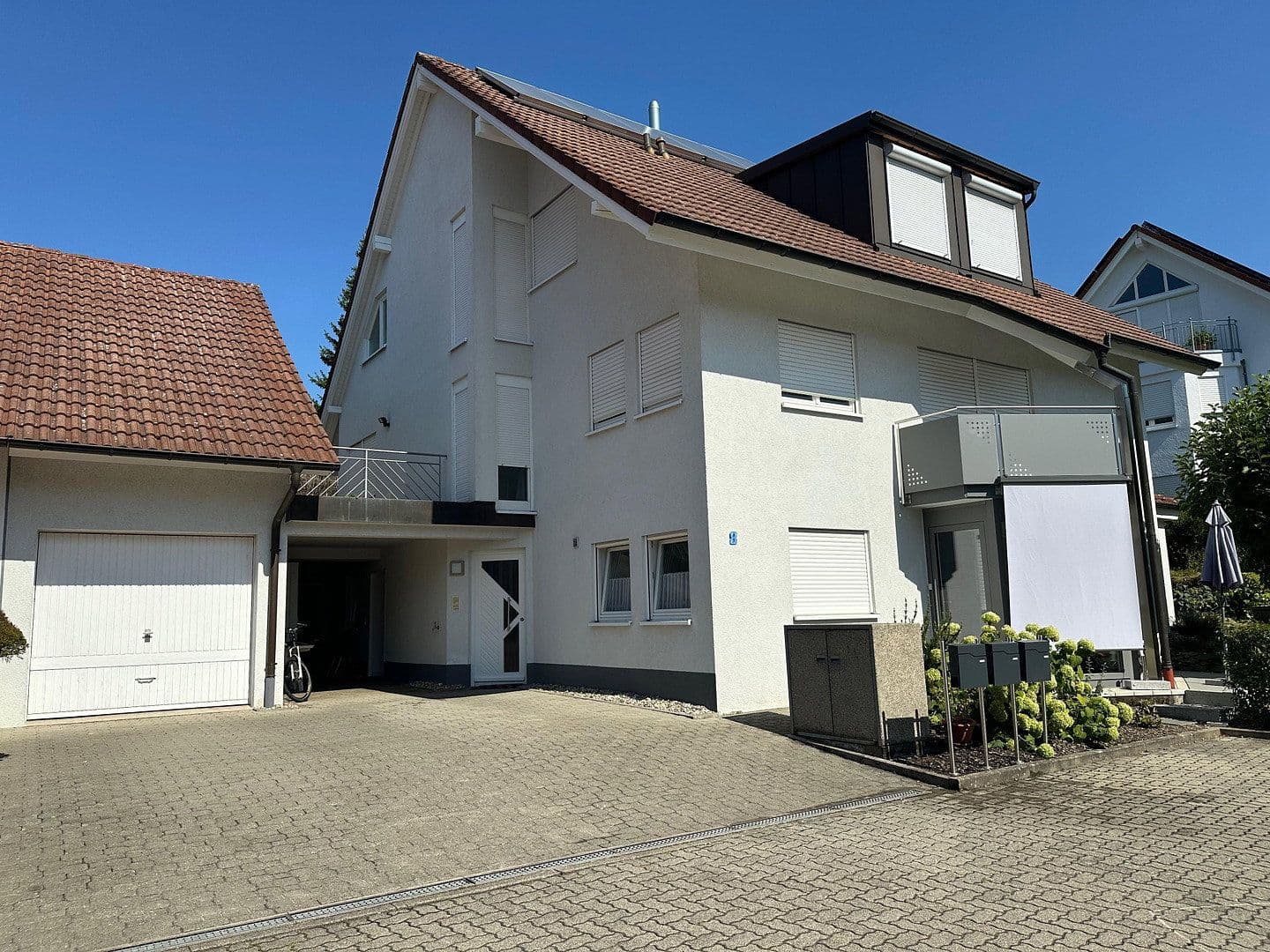 Predaj domu 231 m², pozemok 661 m², Karlsruhe, Bádensko-Wurttembersko Predaj domu 231 m², pozemok 661 m², Karlsruhe, Bádensko-Wurttembersko