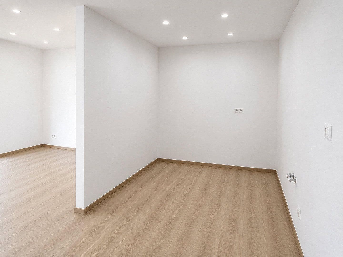 Predaj bytu 1-izbový 54 m², Mannheim, Bádensko-Wurttembersko Predaj bytu 1-izbový 54 m², Mannheim, Bádensko-Wurttembersko