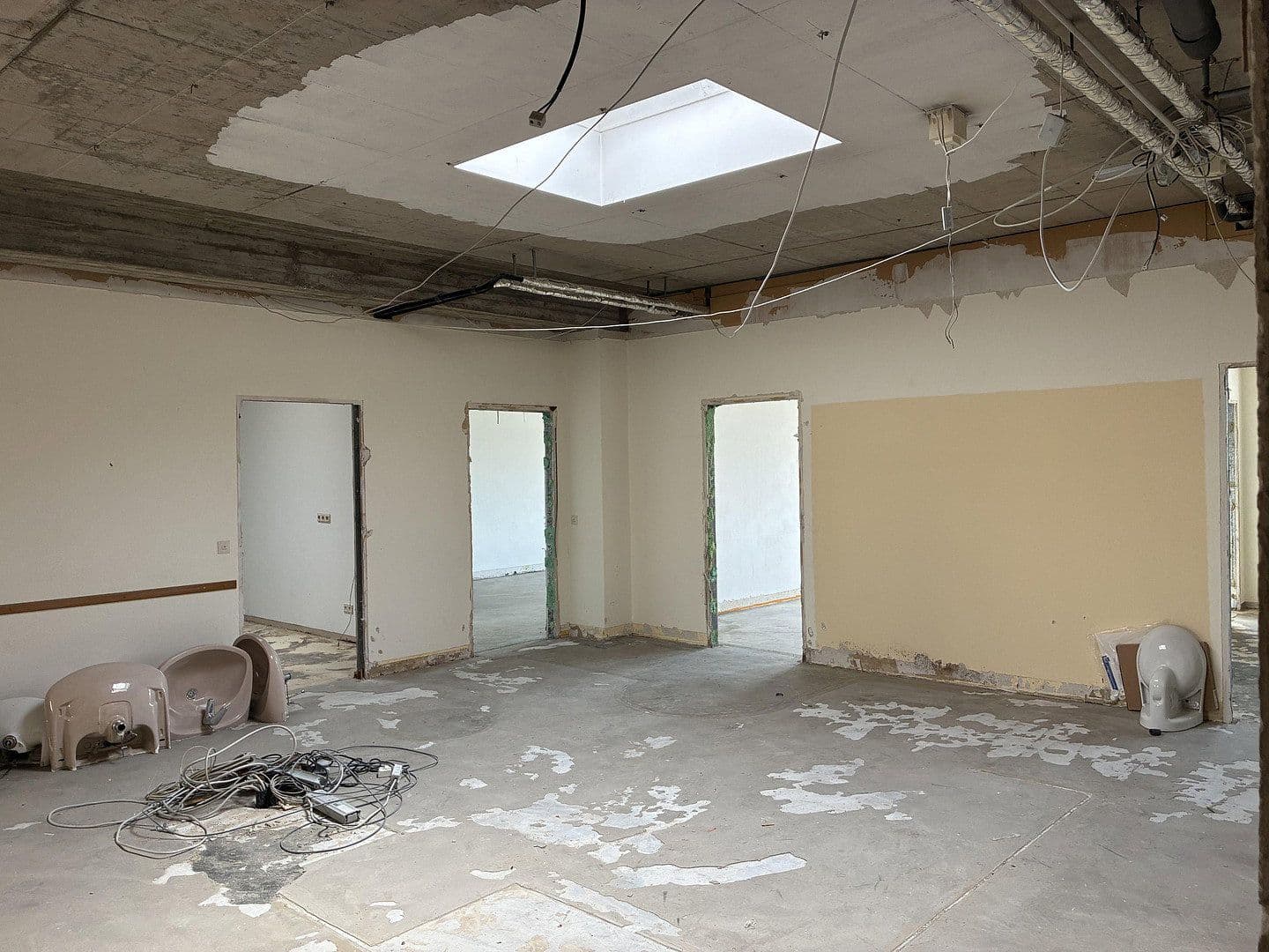 Prenájom kancelárie 220 m², Salinenstrasse 35a, Bad Kreuznach, Porýnie-Falcko Prenájom kancelárie 220 m², Salinenstrasse 35a, Bad Kreuznach, Porýnie-Falcko