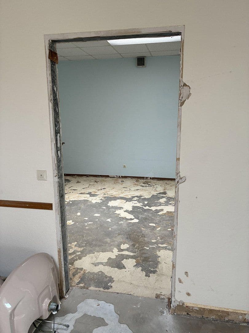 Prenájom kancelárie 220 m², Salinenstrasse 35a, Bad Kreuznach, Porýnie-Falcko Prenájom kancelárie 220 m², Salinenstrasse 35a, Bad Kreuznach, Porýnie-Falcko
