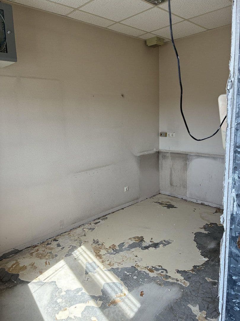 Prenájom kancelárie 220 m², Salinenstrasse 35a, Bad Kreuznach, Porýnie-Falcko Prenájom kancelárie 220 m², Salinenstrasse 35a, Bad Kreuznach, Porýnie-Falcko