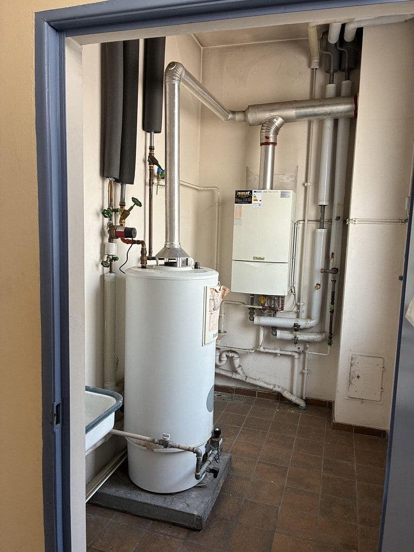 Prenájom kancelárie 220 m², Salinenstrasse 35a, Bad Kreuznach, Porýnie-Falcko Prenájom kancelárie 220 m², Salinenstrasse 35a, Bad Kreuznach, Porýnie-Falcko