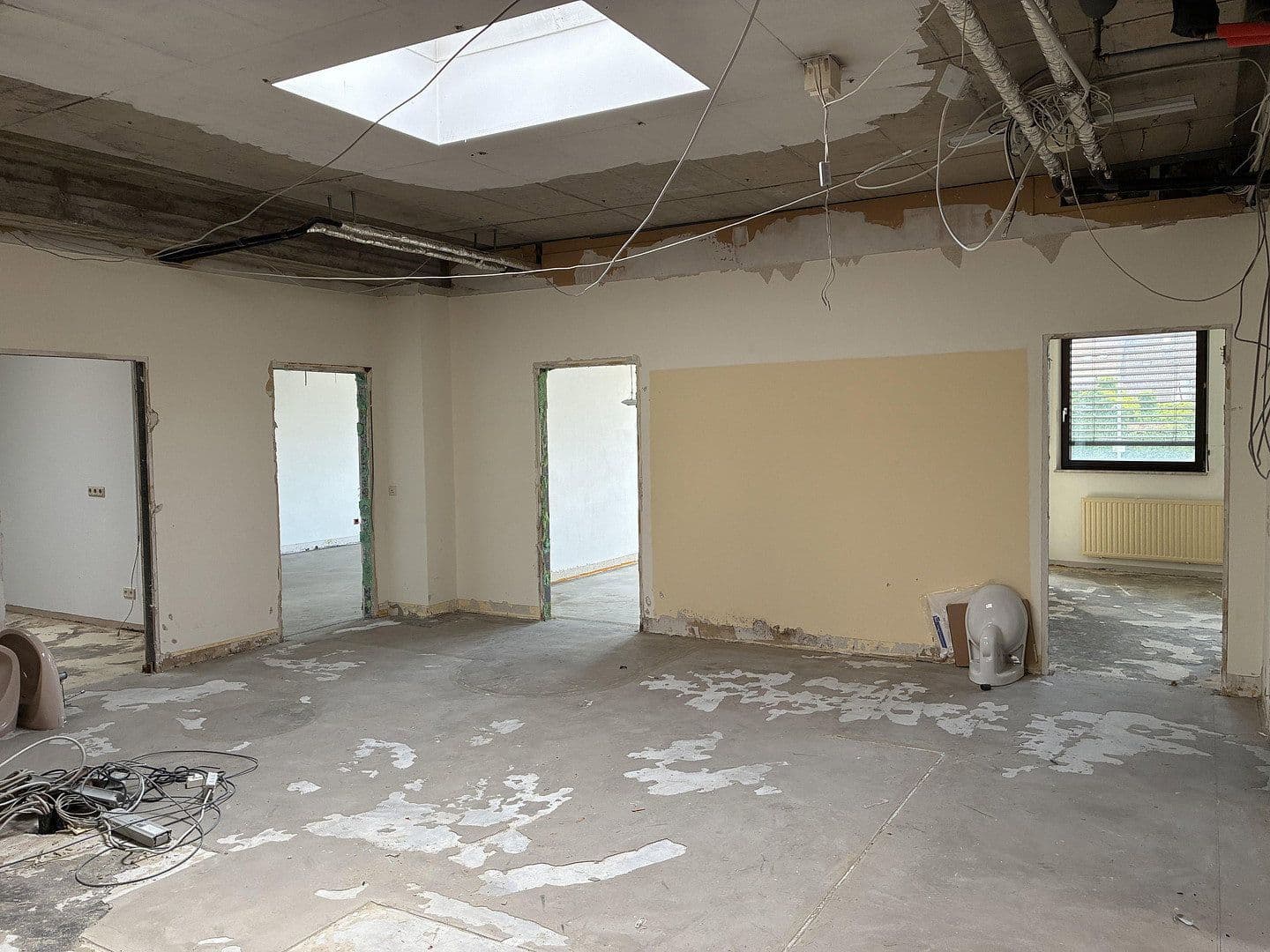 Prenájom kancelárie 220 m², Salinenstrasse 35a, Bad Kreuznach, Porýnie-Falcko Prenájom kancelárie 220 m², Salinenstrasse 35a, Bad Kreuznach, Porýnie-Falcko
