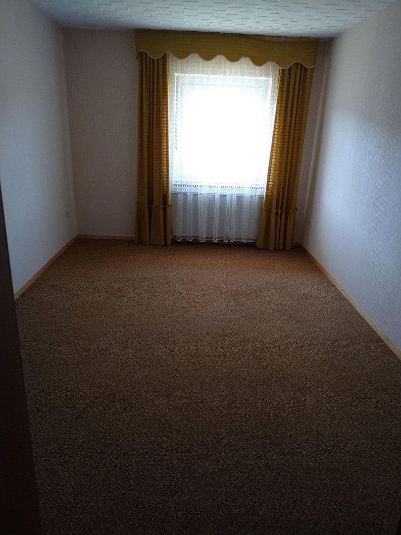 Predaj domu 237 m², pozemok 980 m², Furtwangen im Schwarzwald, Bádensko-Wurttembersko Predaj domu 237 m², pozemok 980 m², Furtwangen im Schwarzwald, Bádensko-Wurttembersko