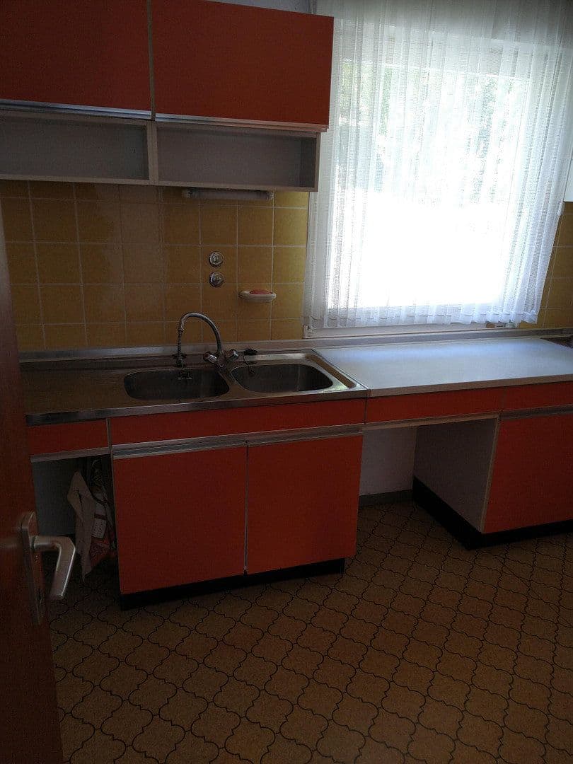 Predaj domu 237 m², pozemok 980 m², Furtwangen im Schwarzwald, Bádensko-Wurttembersko Predaj domu 237 m², pozemok 980 m², Furtwangen im Schwarzwald, Bádensko-Wurttembersko
