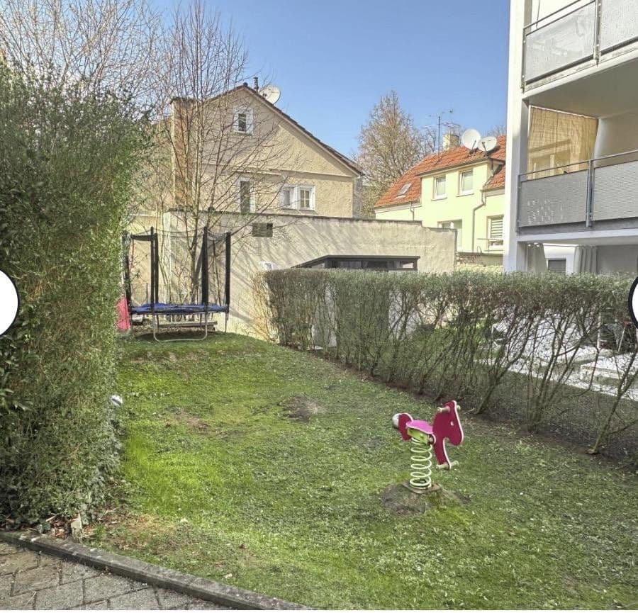 Predaj bytu 3-izbový 76 m², Plochinger str, Esslingen am Neckar, Bádensko-Wurttembersko Predaj bytu 3-izbový 76 m², Plochinger str, Esslingen am Neckar, Bádensko-Wurttembersko