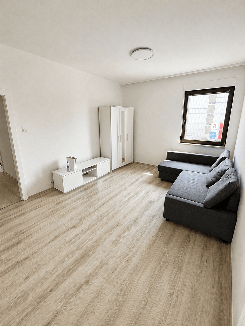 Prenájom bytu 3-izbový 64 m², Von-der-Tann-Straße 156, Nürnberg, Bavorsko Prenájom bytu 3-izbový 64 m², Von-der-Tann-Straße 156, Nürnberg, Bavorsko